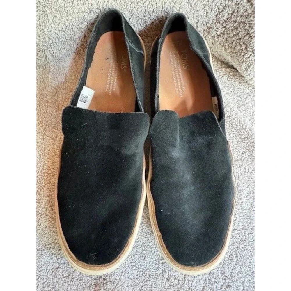 TOMS Sunset Women’s Black Loafer‎ Suede Leather Slip On Comfort Shoes Size 9.5